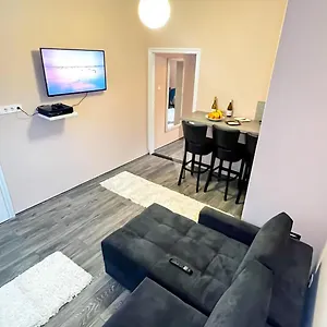 https://apt-flamingo-rezidencia-apartman.egerhotels.net